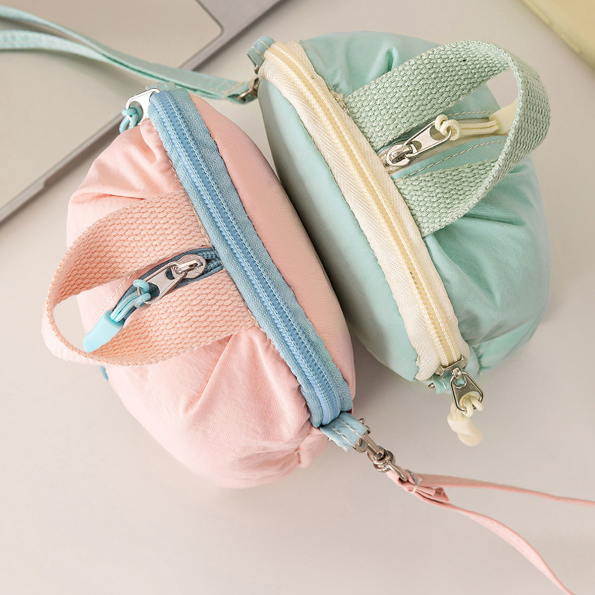 Sac de rangement pour sous-vêt - Cosmetic Bags avis et prix