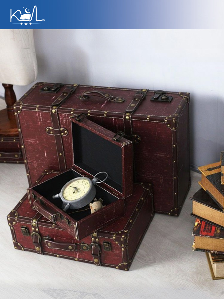 Valise décorative vintage roug - Retro Vintage Trunk Suitcase avis et prix